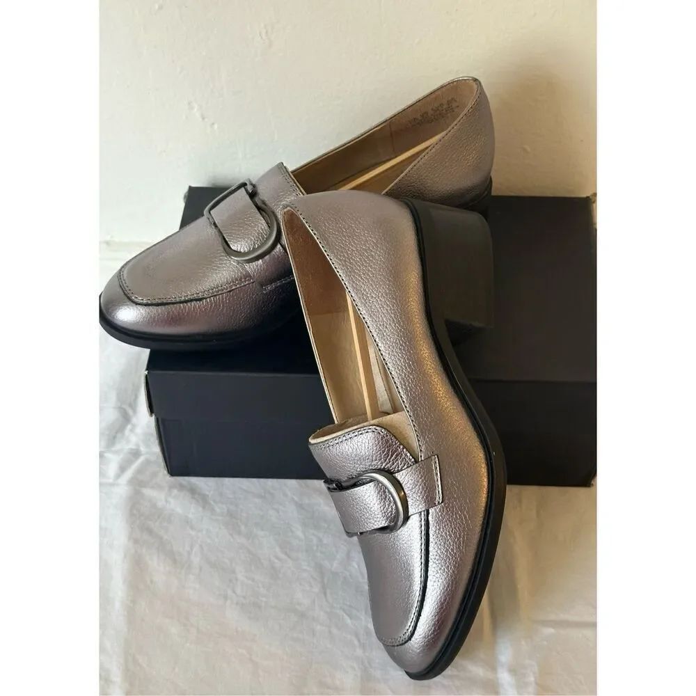 Naturalizer Women's leather pascal pump loafer in silver size 8,5 , NIB